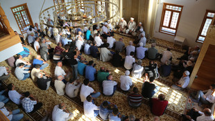 Erol Olçok ve oğlu için mevlit okutuldu