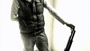 Erzurum'da uyuşturucu kaçakçısı polisle çatıştı