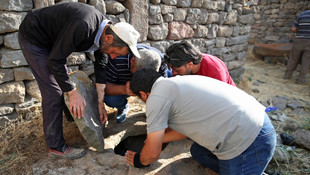 Eski kocasının iki yeğenini dövüp kuyuya attı