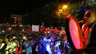 FETÖ’nün darbe girişimine tepkiler