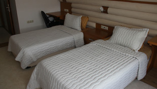 FETÖ'nün kapatılan özel okulundaki lüks görüntülendi