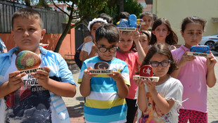 Göreleli miniklerden askerlere destek