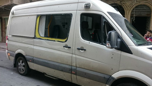 Halep'te ambulanslarımız vuruldu