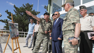 Işık'tan zırhlı birliklere ziyaret