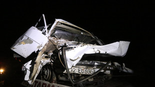 Isparta'da trafik kazası: 12 yaralı