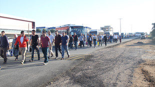 İşsiz kalınca aracını yaktı