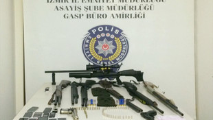 İzmir'de haraç çetesi operasyonu