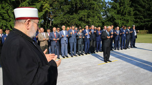 Kalkınma Bakanı Elvan Romanya'da