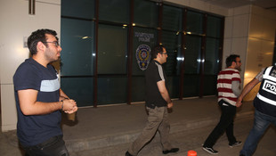 Kapıkule'den geçemediler