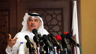 Katar'dan Gazze'ye maaş yardımı