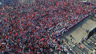 Kocaeli'de Demokrasi ve Şehitler Mitingi