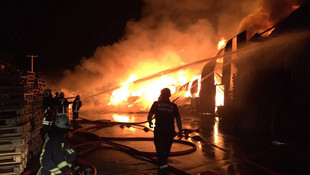 Konya'da sanayi sitesinde yangın