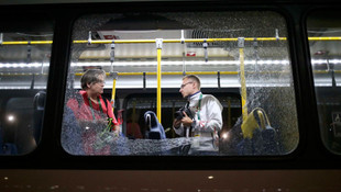 Rio Olimpiyatları’nda basın otobüsü kurşunlandı