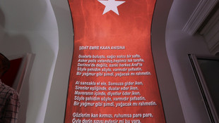 Şehit oğullarının anılarını odasında yaşatıyorlar