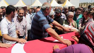 Siirt'te askeri zırhlı aracın devrilmesi