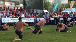 Şile Belediyesi Geleneksel Yağlı Güreş Müsabakaları