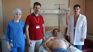 Sırtındaki 25 kiloluk yükten 30 yıl sonra kurtuldu