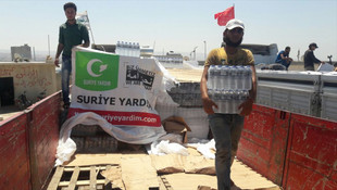 Türkiye'deki yardım kuruluşlarından Halep'e su yardımı