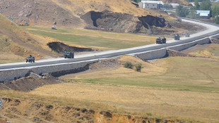 Hakkaride çatışma çıktı: 3 asker şehit, 4 asker yaralı