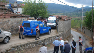 100 yaşındaki kayınvalidesini öldürüp intihar etti