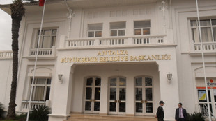 Antalya Belediyesinde FETÖ operasyonu! 58 çalışan gözaltına alındı