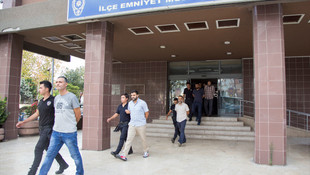 Zeytinburnundaki FETÖ operasyonunda  1 milyon 600 bin dolar ele geçirildi