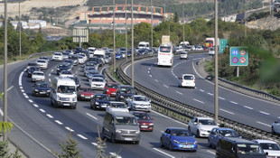 Tatilciler dönüş yollarında