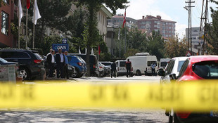 Ankarada İsrail Büyükelçiliği önünde çatışma çıktı!