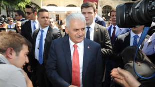 Cuma namazı sonrası Başbakan Yıldırım imzasız ihbar konusu hakkında açıklama yaptı