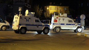 Vanda polis karakoluna saldırı