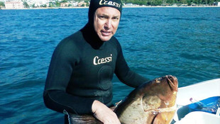 Aydın'da zıpkınla balık avlayan kişiye tekne çarptı