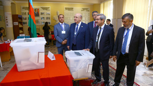 Azerbaycan anayasa değişikliği için sandık başında