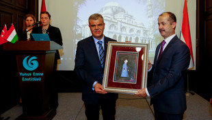 Başbakan Yardımcısı Kaynak Macaristan'da