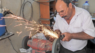 Bileyiciden kurbanlık için ahşap saplı bıçak tavsiyesi