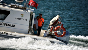 GÜNCELLEME 2 - Bodrum'da lastik bot battı