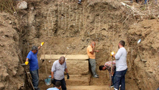 Çanakkale'de 3 lahit bulundu