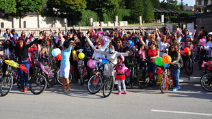 Çorum'da Süslü Kadınlar Bisiklet Turu