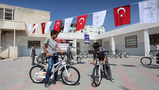 Erdoğan'dan Gazzeli çocuklara bisiklet hediyesi