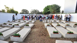 Fas’ta Ekmek Kurbanları için anıt mezarlık