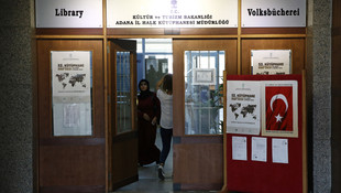 FETÖ yayınları kütüphaneden kaldırıldı