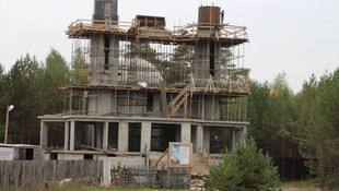 Gökdeniz Karadeniz, Tataristan'da cami yaptırıyor