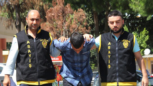 Hırsızlık zanlısı güvenlik kamerasını görünce dans etti