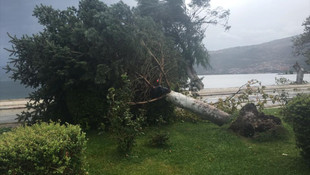 Isparta'da fırtına