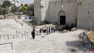 İsrail güçleri iki genci öldürdü