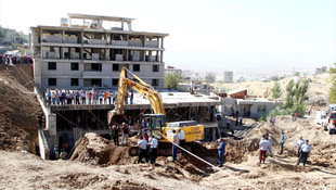 Kahramanmaraş'ta inşaatta göçük