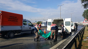 Kocaeli'de yolcu otobüsü devrildi: 1 ölü, 32 yaralı