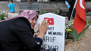 Konya Şehitliği'nde hüzünlü bayram