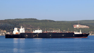 LNG tankeri Çanakkale Boğazı'ndan geçti