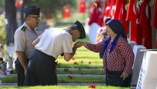 Mezarlıklarda arife yoğunluğu