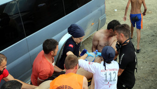 Samsunda denize giren 4 kişi boğulma tehlikesi geçirdi